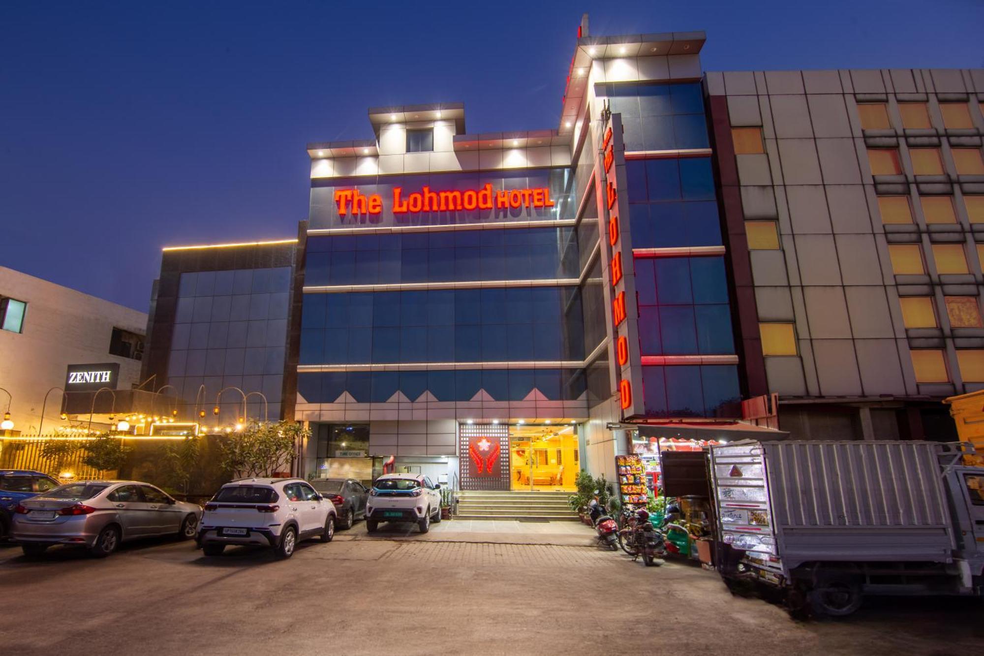 Hotel Lohmod At National Highway 8 - Free Airport Transffer Nueva Delhi Exterior foto